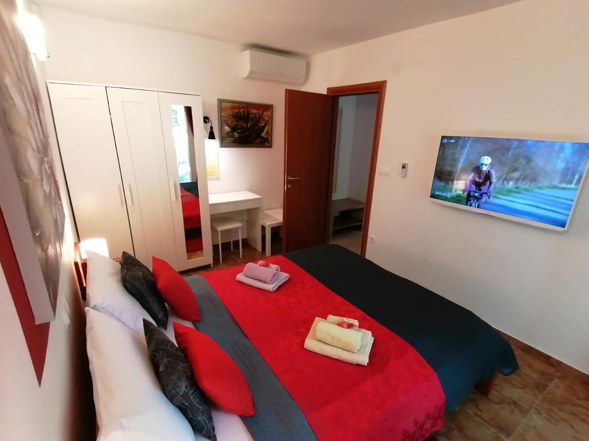 Appartement The Forest House Krk 1 Kras