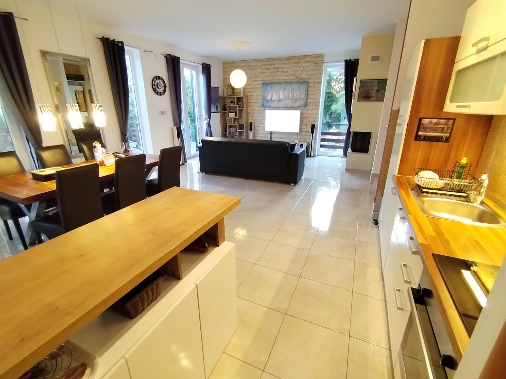 Appartement The Forest House Krk 1 Kras